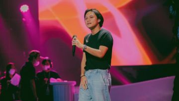 Sikap Rizky Febian Saat Ada Fan Pingsan di Tengah Konser, Tuai Pujian: Good Attitude!