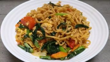 Cara Memasak Mie Goreng Telur Antigagal!