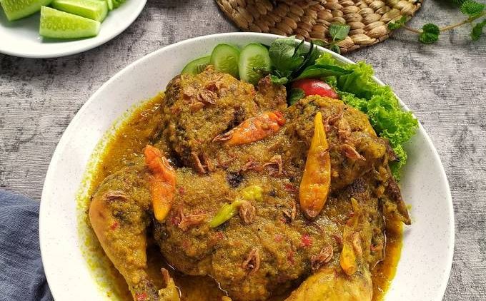 Resep Lodho Ayam Khas Jawa Timur, Pedasnya Bikin Nagih!