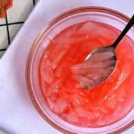 Cara Bikin Es Jelly Kelapa yang Manis dan Menyegarkan