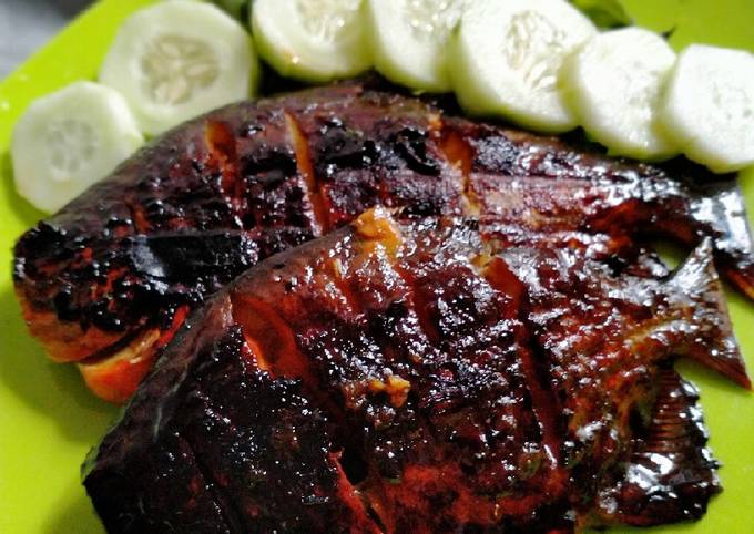 ikan bawal bakar madu