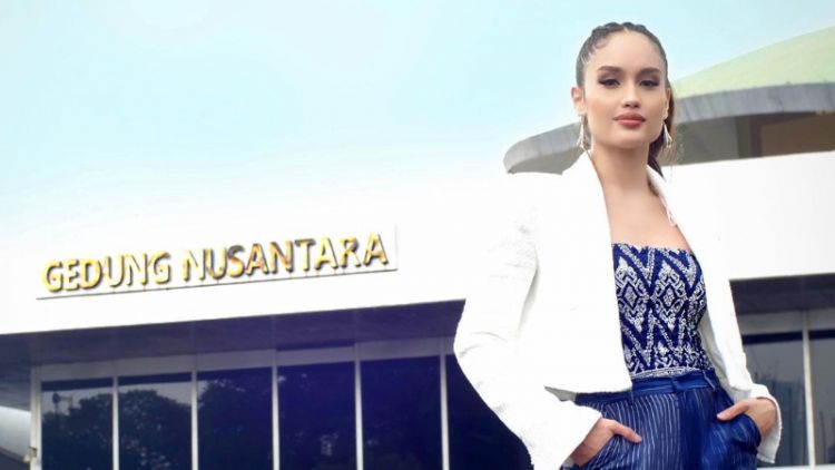 Peringati Hari Pancasila, Cinta Laura Wakili Generasi Muda Pidato di Gedung MPR