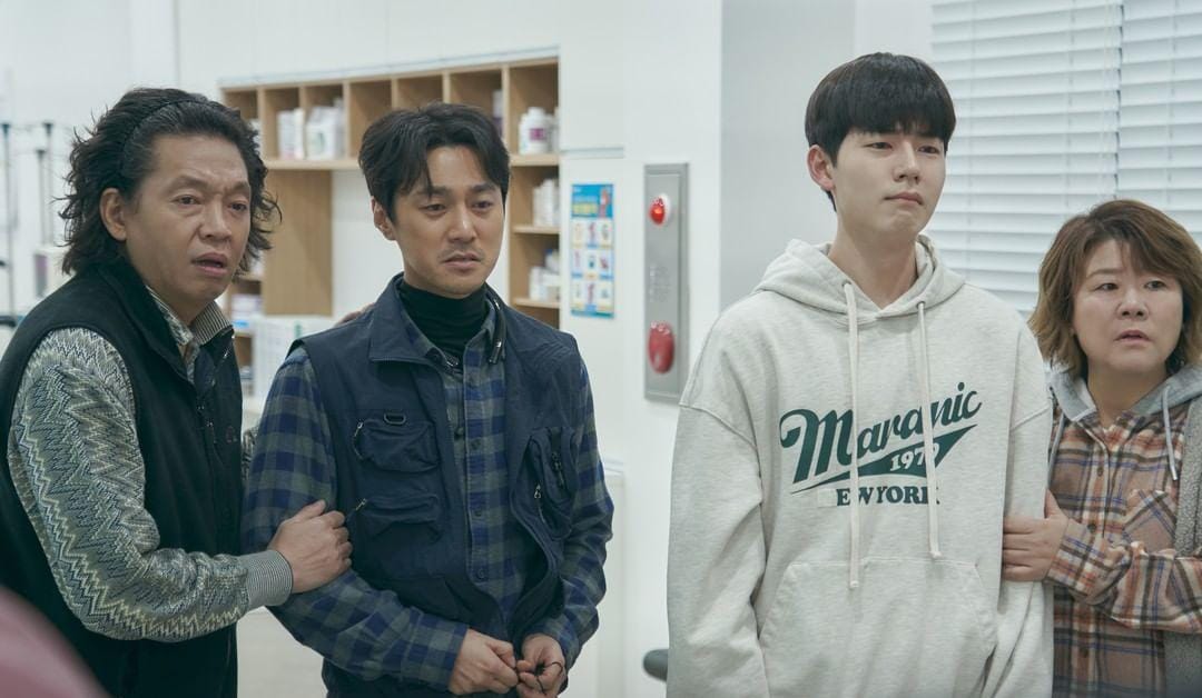 Photo by @tvn_drama via Instagram
