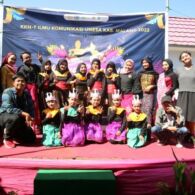 Penuh Haru, Penutupan KKN-T Ilmu Komunikasi Unesa Tahun 2022 Meninggalkan Kesan Mendalam Bagi Masyarakat Desa Purwodadi