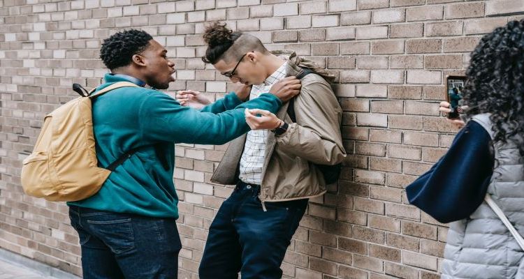 Toxic Masculinity, Bukti Patriarki juga Merugikan Laki-laki