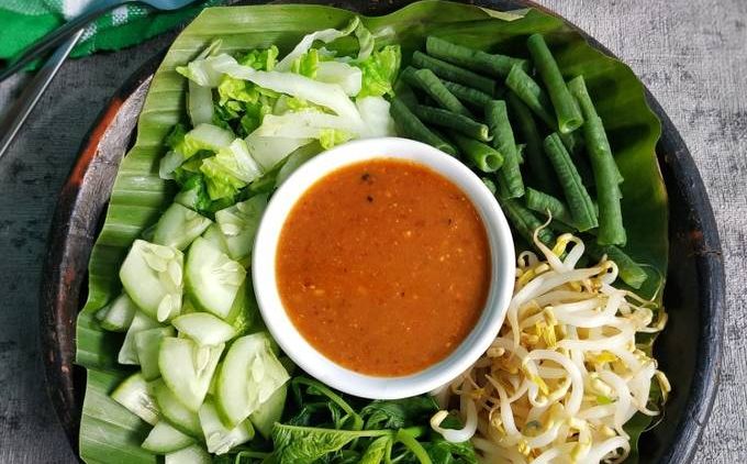 Resep Pecel Sayur Sambal Kacang ala Rumahan