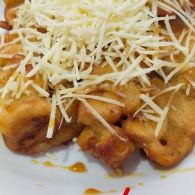 Resep Pisang Goreng Madu dengan Topping Keju yang Melimpah