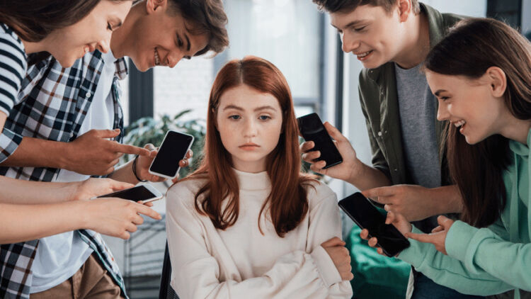 Kekurangan Orang Lain Jadi Bahan Perundungan di Media Sosial, Apakah Cyberbullying Menghilangkan Rasa Kemanusiaan?