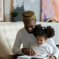 Pentingnya Seorang Muslim Memperdalam Agama Islam Sejak Dini