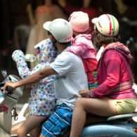 Bayi 6 Bulan Meninggal Usai Diajak Naik Motor Tegal-Surabaya Demi Nonton Bola