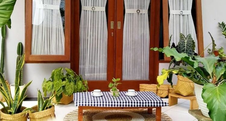 5 Ide Dekorasi Teras Rumah Minimalis. Unik, Estetik, dan Mudah Disontek!
