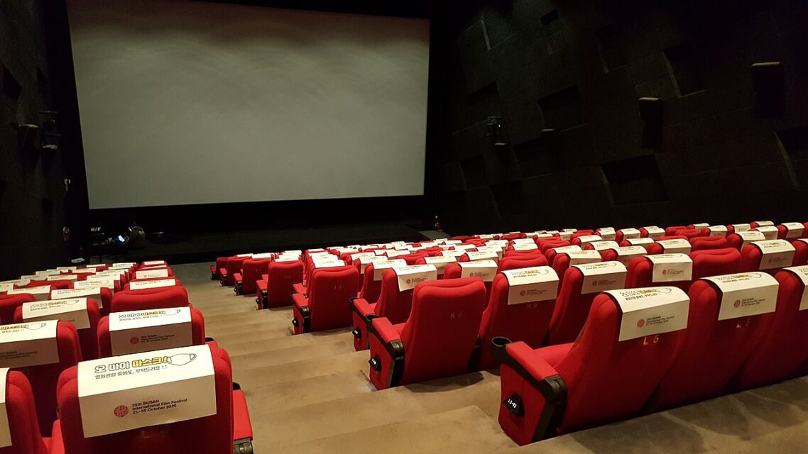 Memilih kursi bioskop