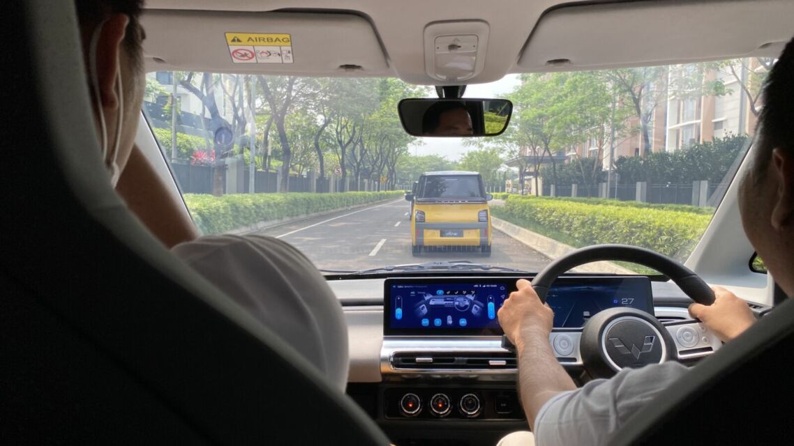 Mengatasi Berbagai Persoalan Terkini dengan Mobil Listrik yang Mumpuni 2 Mengatasi Berbagai Persoalan Terkini dengan Mobil Listrik yang Mumpuni