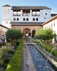 Generalife Garden/ Credit via lovegranada.com