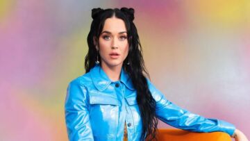 Bikin Fans Khawatir, Mata Kanan Katy Perry Menutup Sendiri dan Sulit Dibuka Saat Konser