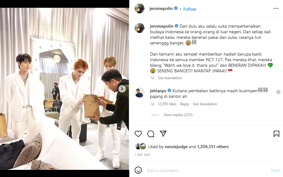Hadiahi kemeja batik untuk member NCT 127
