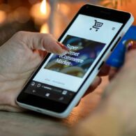 Belanja di Shopee, Bikin Bahagia Daripada di Platform Lain?
