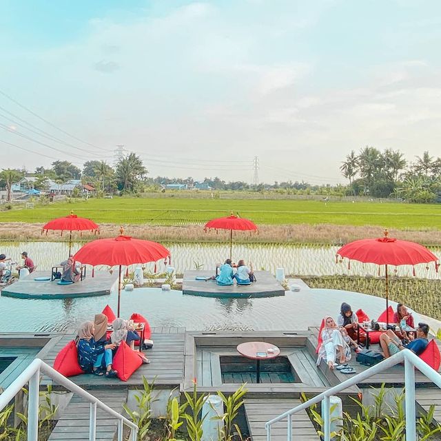 Photo by @warunglayarsentuhjogja on Instagram