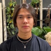 Iqbaal Ramadhan Tampil dengan Gaya Rambut Baru, Warganet: Pak Tarno Pas Masih Muda