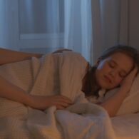 Sleep paralysis: apakah benar fenomena ketindihan makhluk halus?
