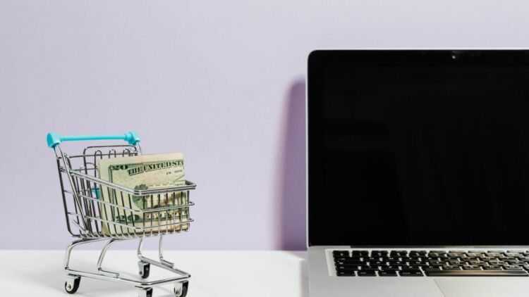 Masih Takut Belanja Online? Pertimbangkan Hal Ini Dulu