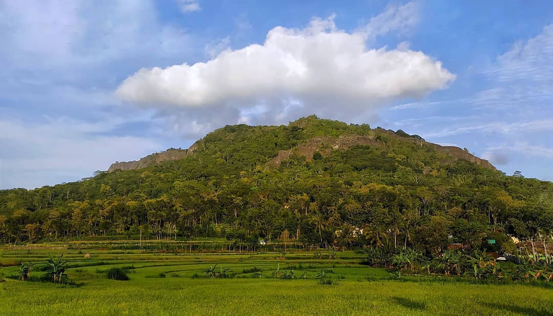 Gunung Nglanggeran