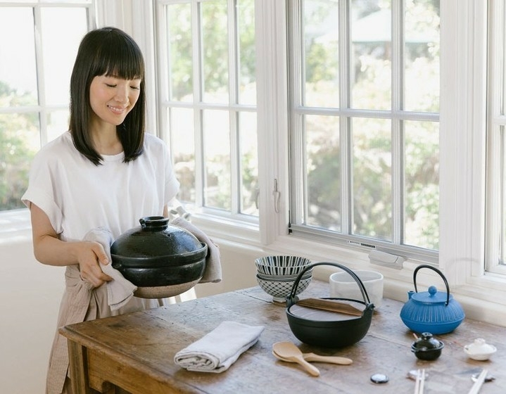 7 Tips Menjalani Hidup Minimalis ala Marie Kondo si Ratu Kerapihan