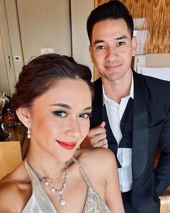 Nana Mirdad & Andrew White on Instagram @nanamirdad
