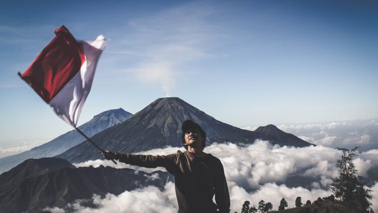 10 Gunung di Pulau Jawa yang Cocok untuk Pendaki Pemula