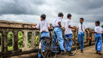 Cerita Pelajar SMA di India Pingsan Saat Ujian Sekolah, Gugup Dikelilingi Perempuan di Kelas