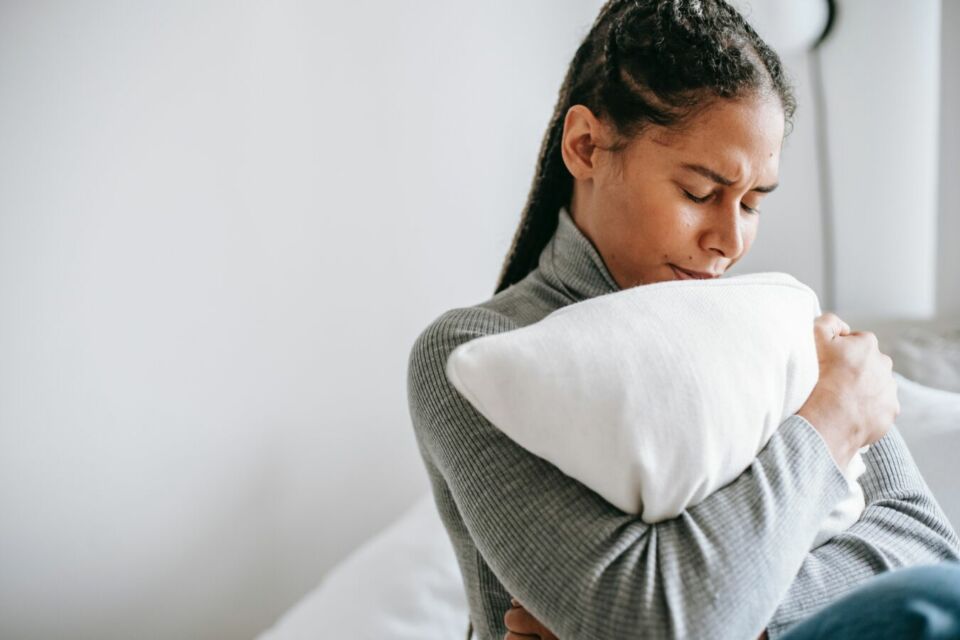 Woman with haid pain