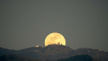 Uniknya Fenomena Bulan Purnama Cacing, Bisa Disaksikan pada 7 Maret 2023!