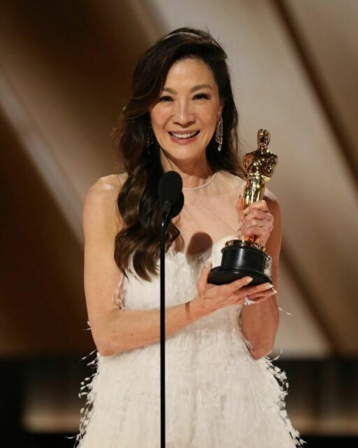 Pidato kemenangan Michelle Yeoh dalam Piala Oscar 2023