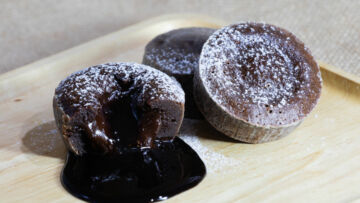 Resep Oreo Lava Cake 3 Bahan, Dessert Simpel yang Mewah~