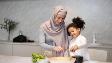 Bagaimana Melatih Anak Berpuasa? Yuk Simak Tips Berikut!