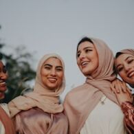 Tutorial Hijab Segi Empat untuk Ramadan Tahun 2023