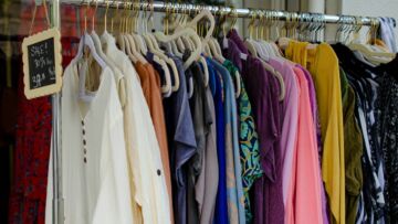 Bisnis Thrifting Ternyata Dilarang Oleh Negara. Ini Dia Beberapa Alasannya!