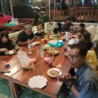 Buka Bersama Keluarga di Warung Kung Dawukan Bulan Klaten
