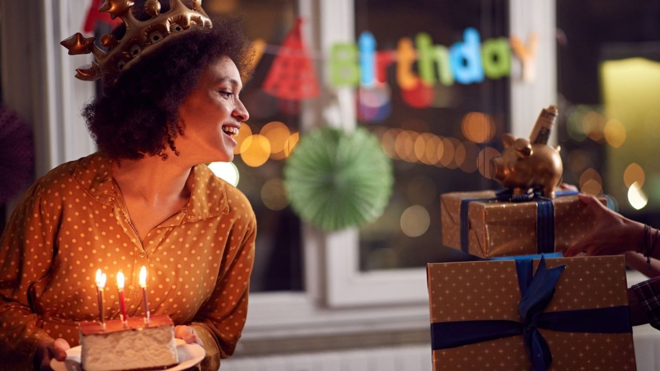 30+ Ucapan Selamat Ulang Tahun untuk Pacar yang Romantis, Manis, dan Nggak Alay 6 hipwee-Ucapan selamat ulang tahun untuk pacar perempuan