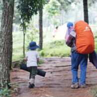 Berencana Membawa Anak ke Gunung? Perhatikan Hal Ini