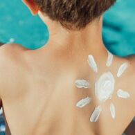 Cegah Kulit Gosong, Ini Tips Memilih Sunblock yang Tepat Sesuai dengan Jenis Kulitmu