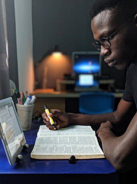 Photo by Oladimeji Ajegbile on Pexels