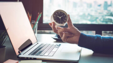 Kurang dengan 24 Jam? Ikuti 5 Tips Ini untuk Kamu yang Sulit Mengatur Waktu!