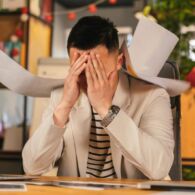Dikit-dikit burnout, dikit-dikit burnout. Apasih itu Burnout? Gen-Z wajib baca!