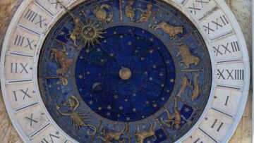 6 Fakta Unik Zodiak Aquarius, Betul Gak Nih?