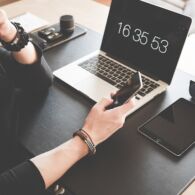 Mengurangi Kecanduan HP: Langkah-langkah Menjaga Keseimbangan Digital