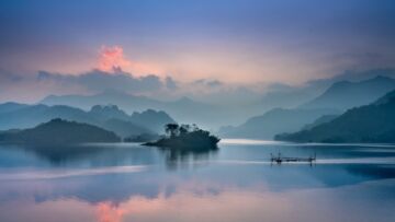 Ekosistem Danau : Kekayaan Air yang Berharga