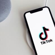 5 Hal yang Membuat Kamu Ketagihan Scroll Tiktok