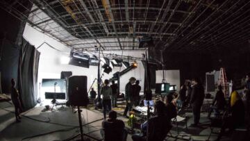 Line Producer : Diantara Produser dan Crew di Sebuah Panggung Talkshow