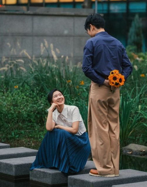 8 Ide Baju Pre-wedding Simple yang Casual Tema Santai 10